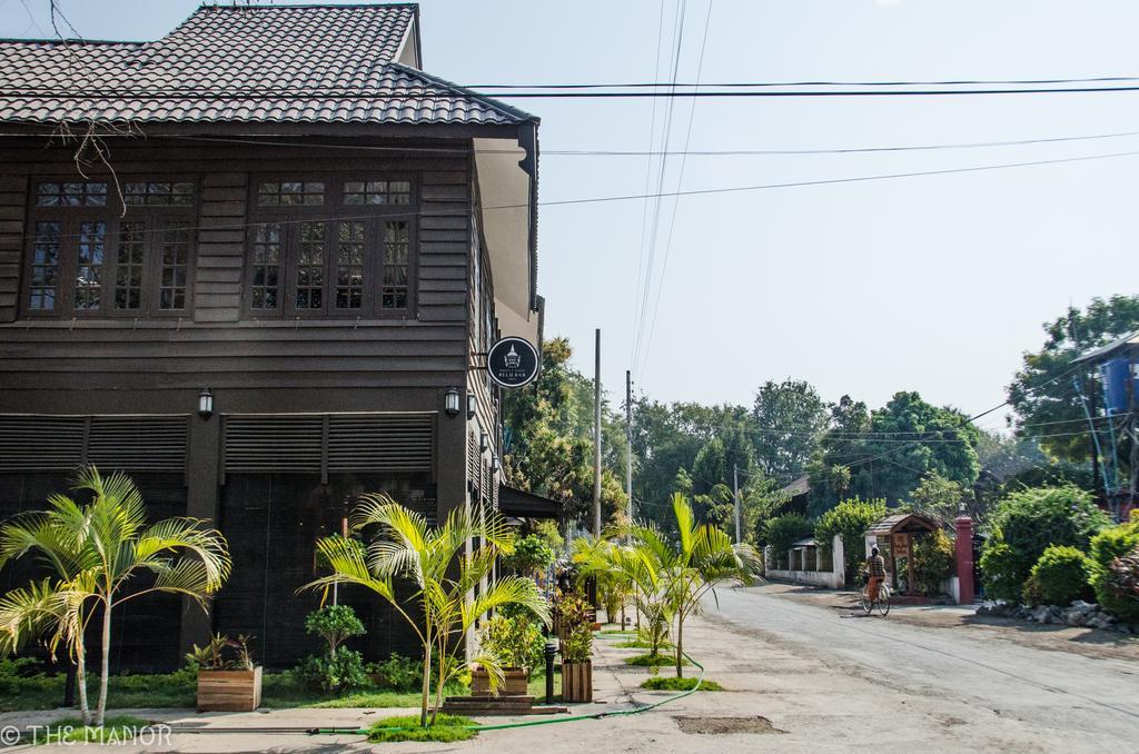 The Manor Hotel Nyaung Shwe Ngoại thất bức ảnh