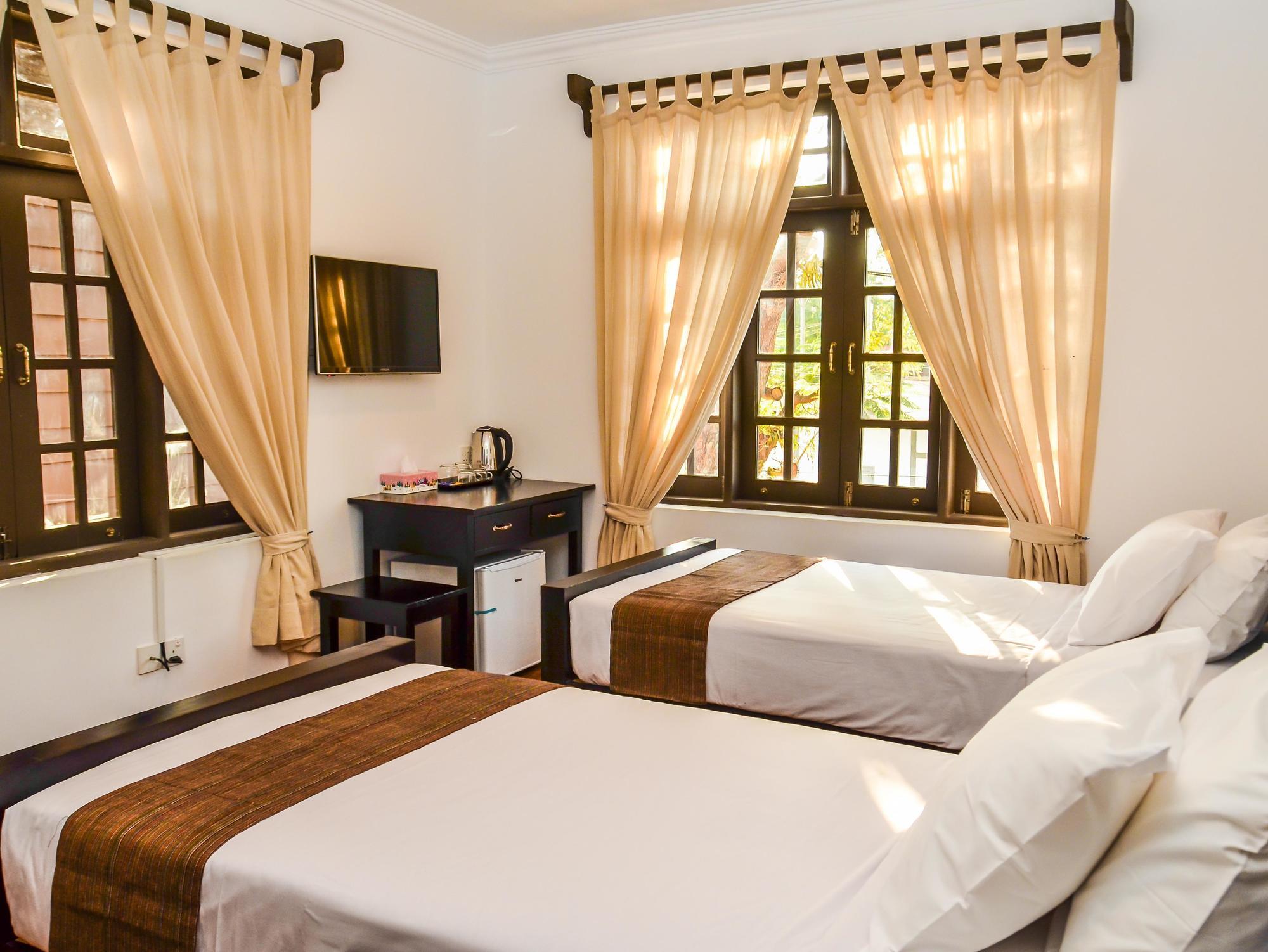 The Manor Hotel Nyaung Shwe Ngoại thất bức ảnh