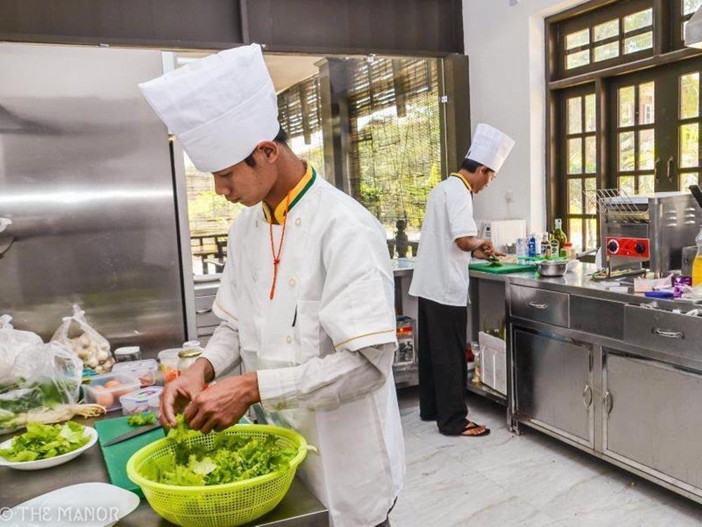 The Manor Hotel Nyaung Shwe Ngoại thất bức ảnh