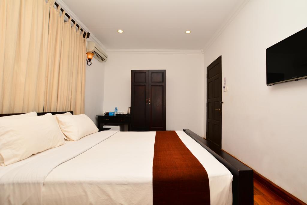 The Manor Hotel Nyaung Shwe Ngoại thất bức ảnh