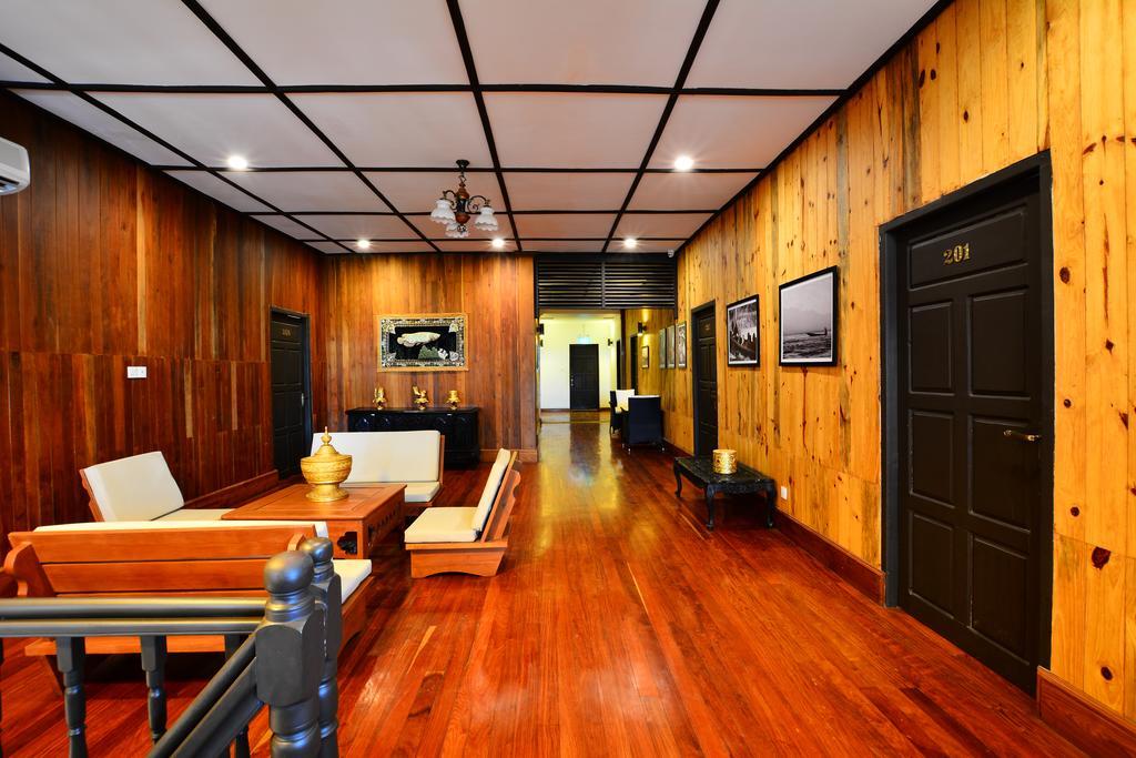 The Manor Hotel Nyaung Shwe Ngoại thất bức ảnh