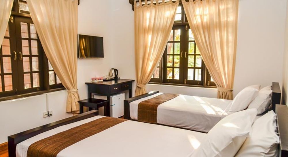 The Manor Hotel Nyaung Shwe Ngoại thất bức ảnh